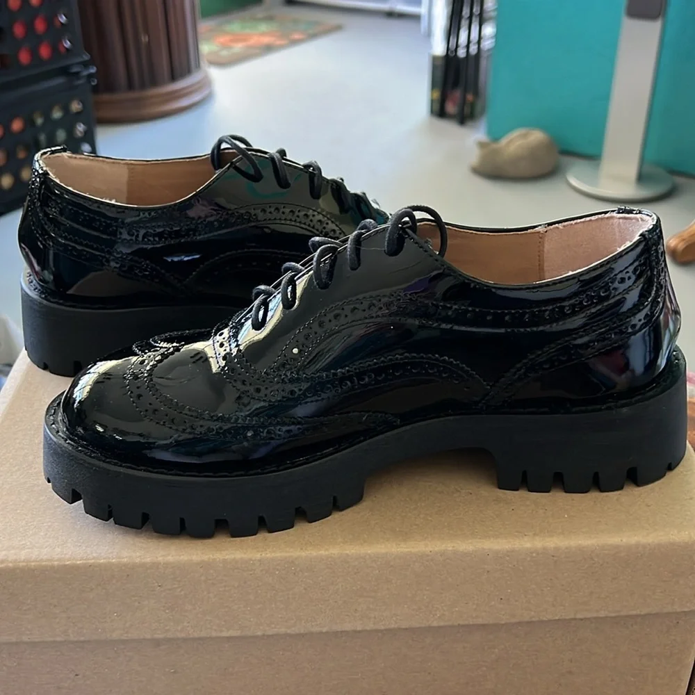 NEW Steve Madden Lance Black Patent Wingtip Oxford, 8.5 - Picture 6 of 7
